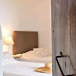 度假居 Domaine Punta Della Guardia Maison A Figa Mit Blick Auf By Interhome
